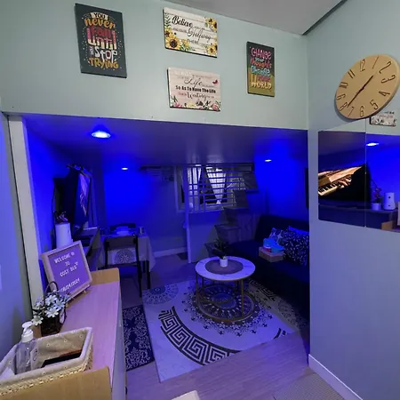 Cosy Blu Staycation